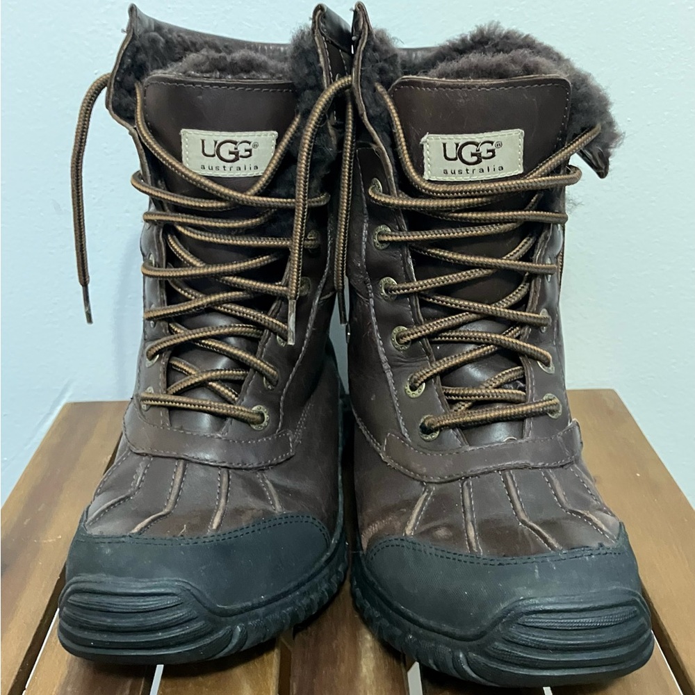 UGG Adirondack Boots - Size 7? Gently used condition